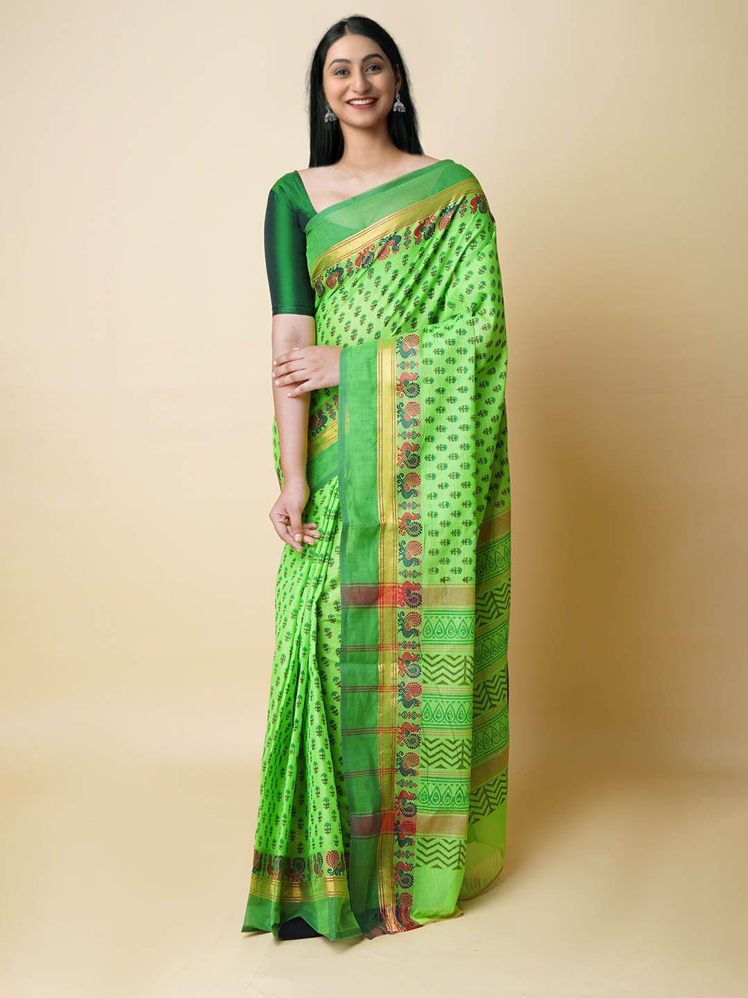 

Unnati Silks Ethnic Motifs Printed Zari Pure Cotton Chettinad Saree, Green