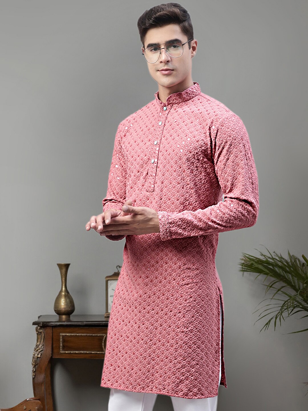 

Jompers Geometric Embroidered Mandarin Collar Sequinned Pure Cotton Straight Kurta, Coral