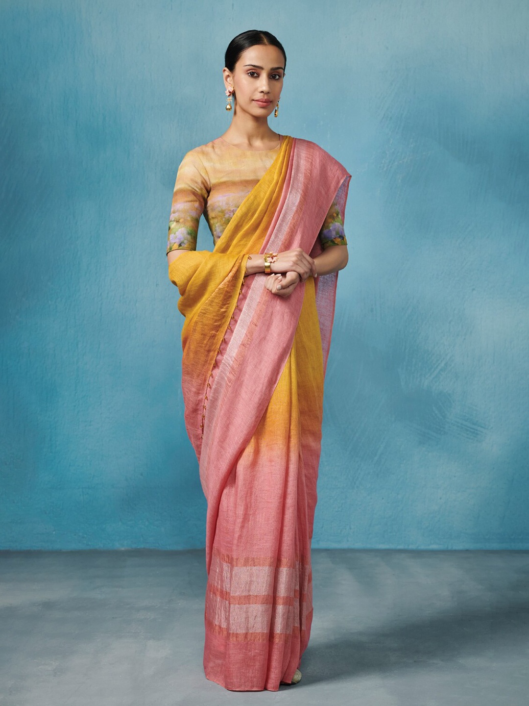 

Dressfolk Colourblocked Woven Design Saree, Yellow