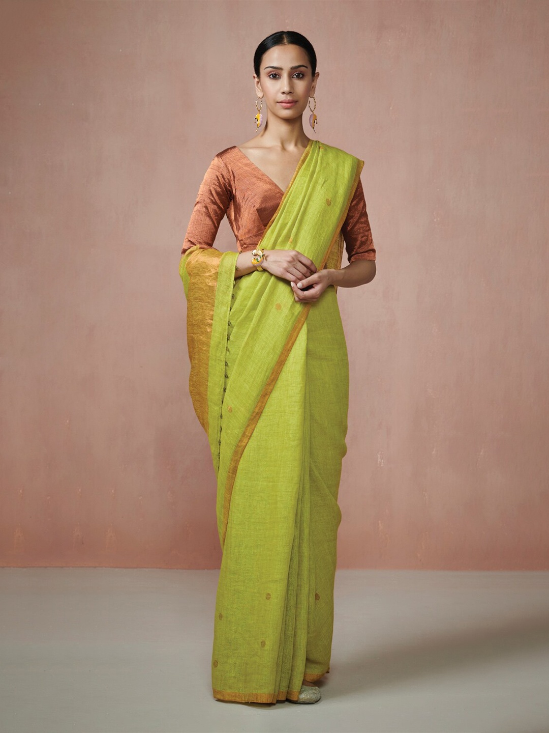 

Dressfolk Woven Design Zari Saree, Green