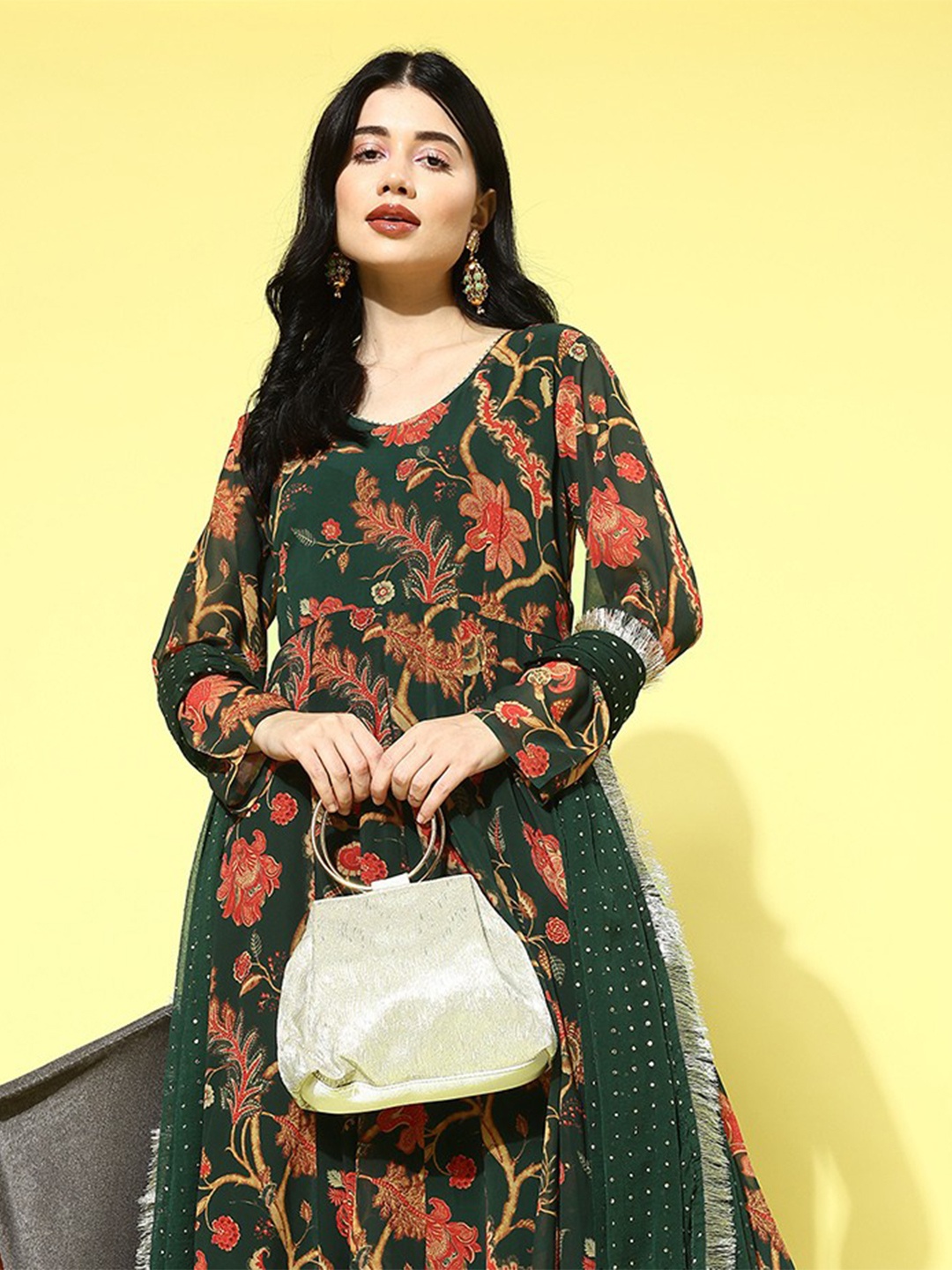 

Varanga Floral Printed Georgette Anarkali Kurta with Dupatta, Green