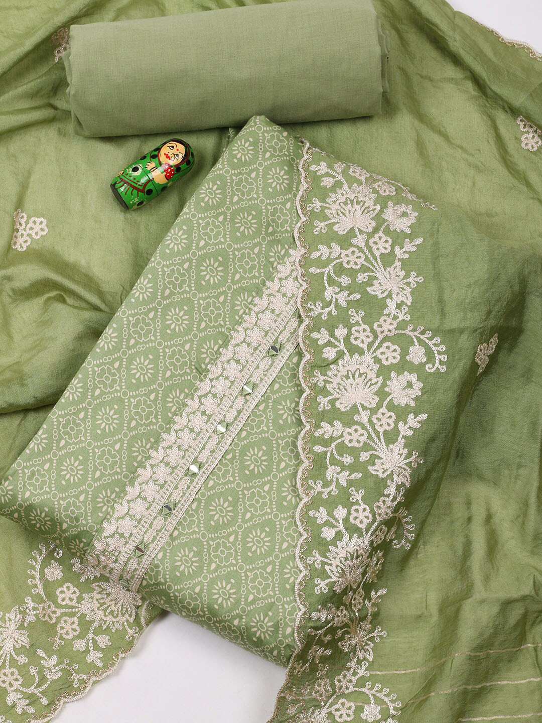 

Meena Bazaar Floral Printed Thread Work Unstitched Dress Material, Green