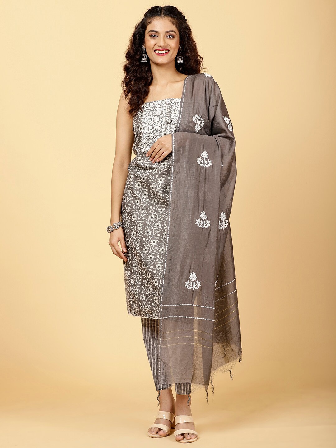 

Meena Bazaar Floral Printed Unstitched Dress Material, Grey