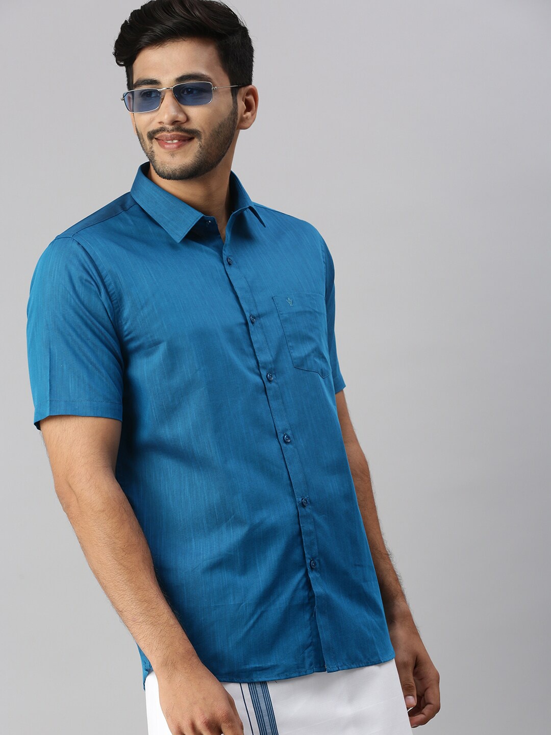 

Ramraj Men Solid Cotton Shirt with Dhoti Set, Blue