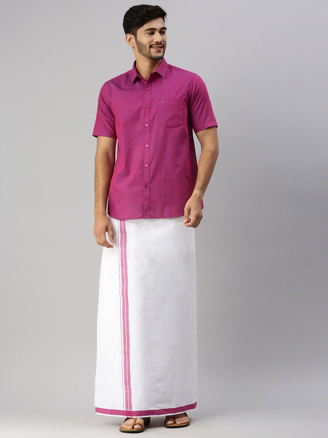 

Ramraj Shirt With Dhoti, Purple