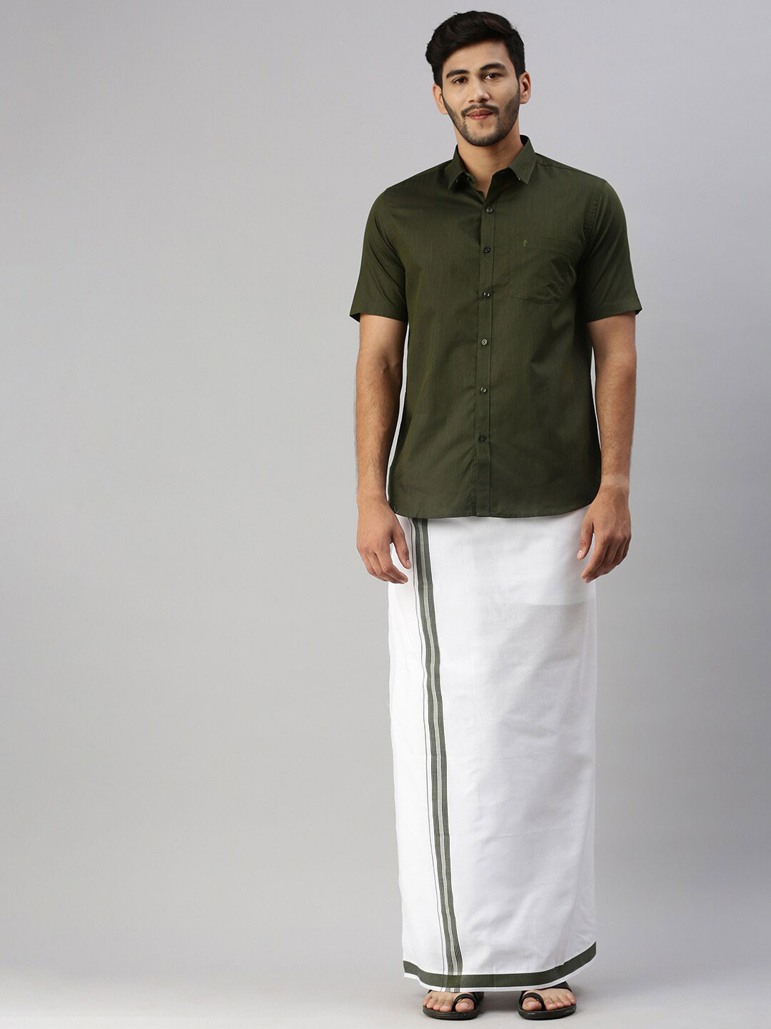 

Ramraj Spread Collar Shirt with Dhoti, Green