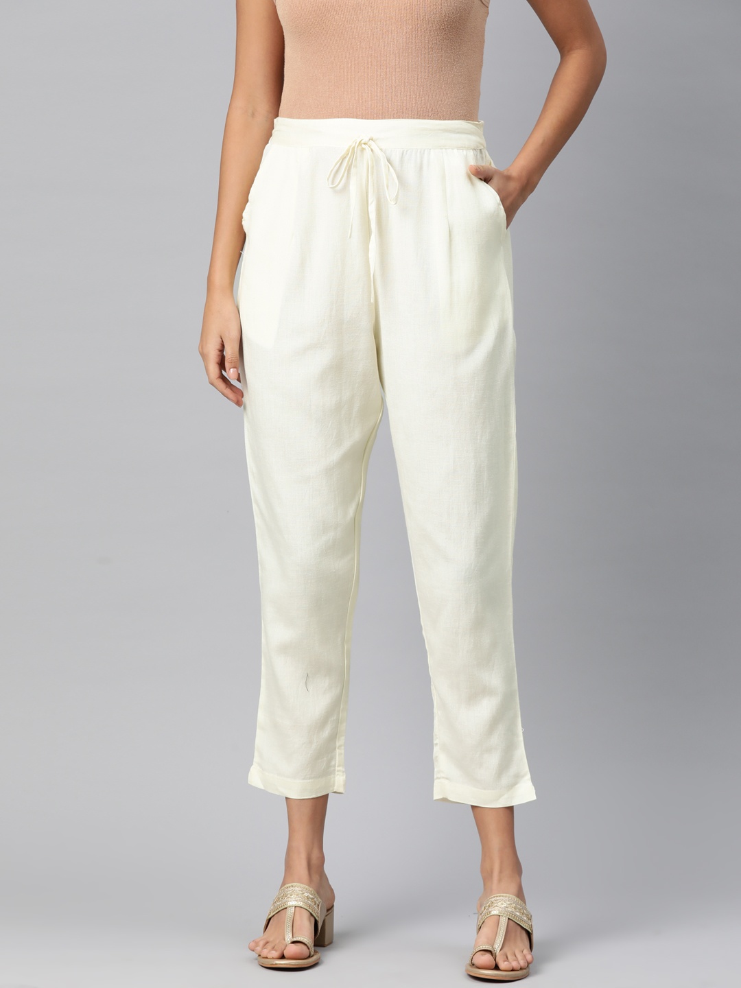 

Readiprint Pleated Cropped Trousers, Off white