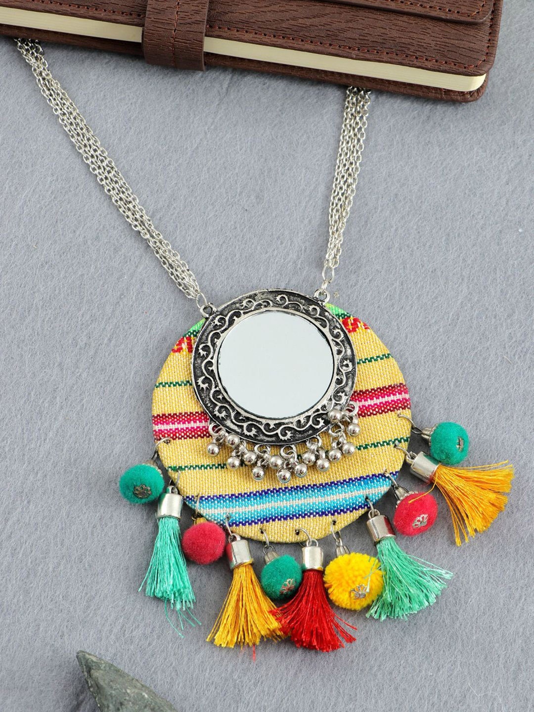 

Crunchy Fashion Silver-Plated Tasselled Necklace