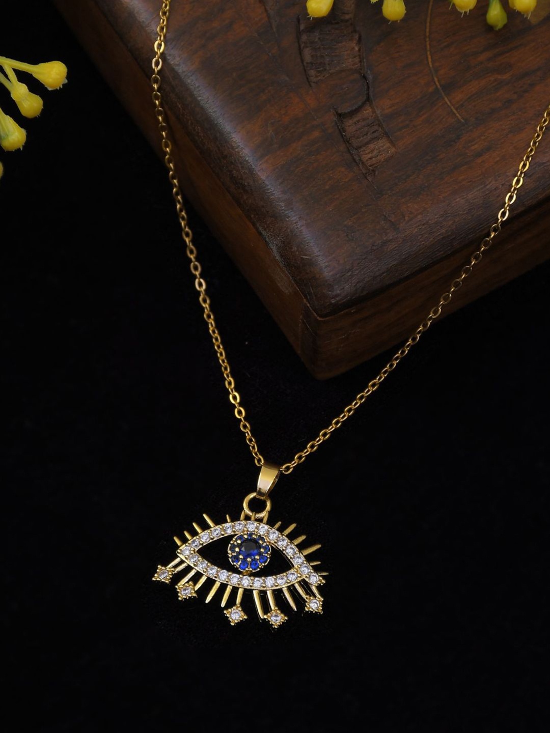 

Crunchy Fashion Gold-Plated Stone-Studded Pendant With Chain, Navy blue