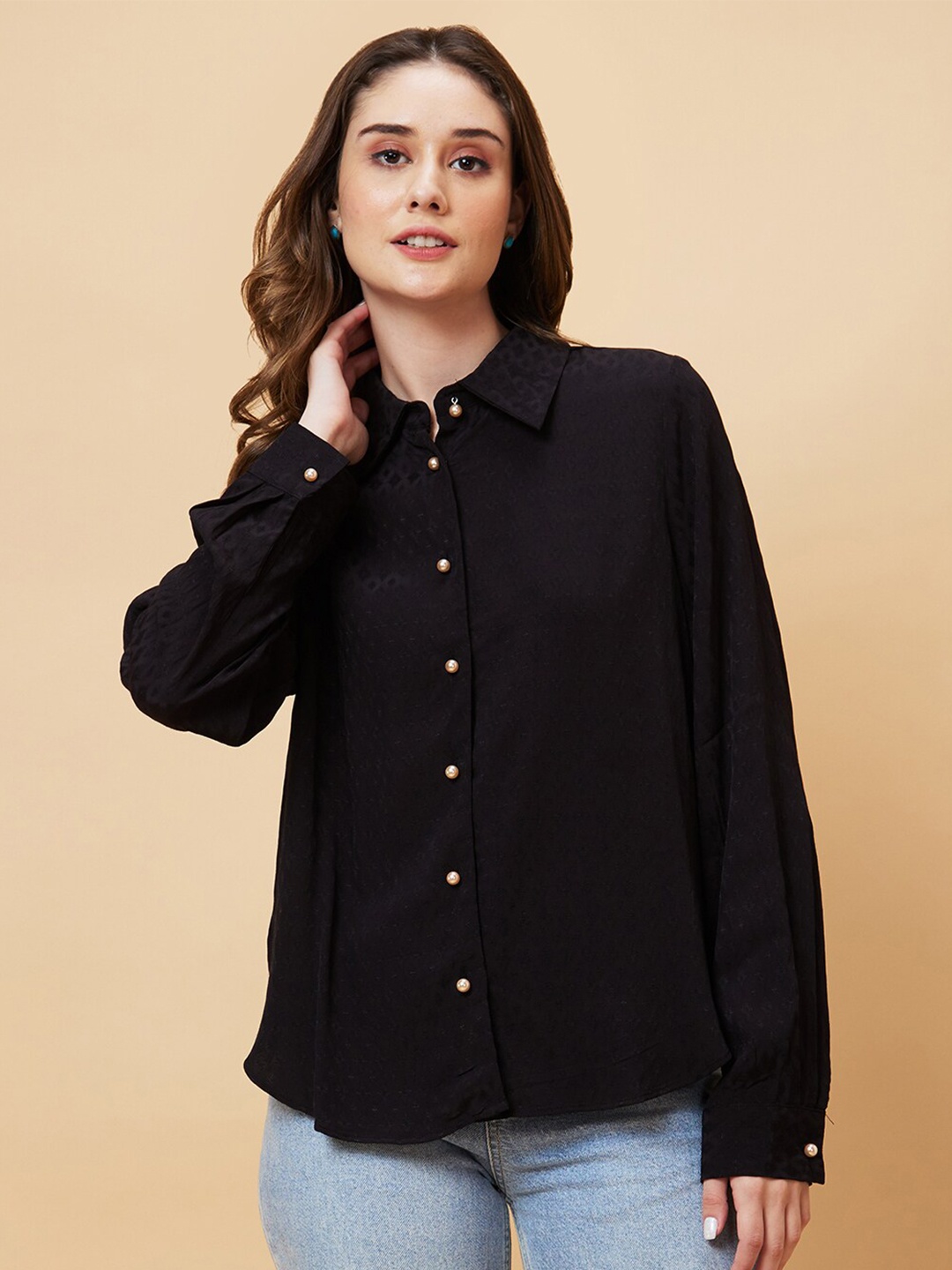 

Globus Shirt Style Oversized Top, Black