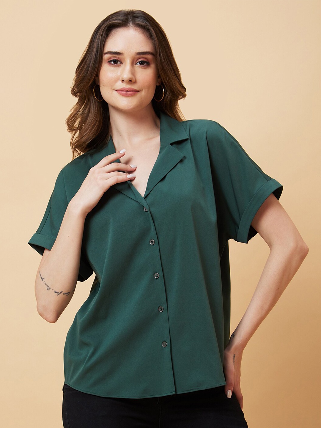 

Globus Extended Sleeves Wrap Top, Green