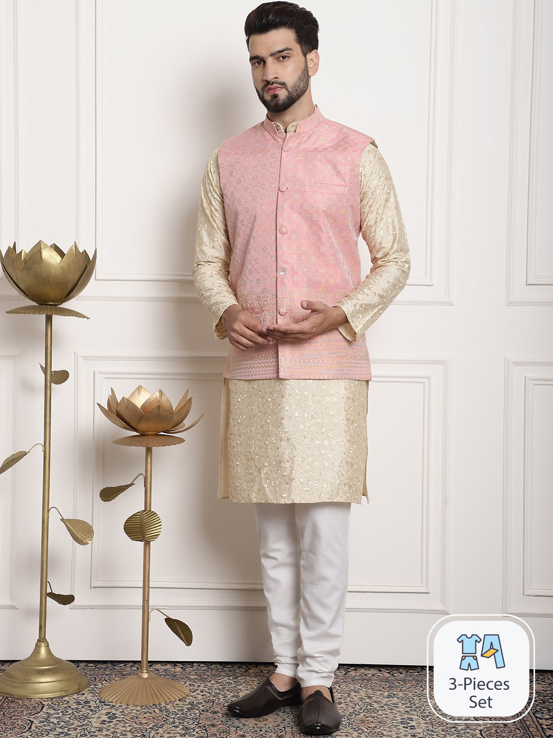 

SOJANYA Floral Embroidered Thread Work Kurta With Churidar, Gold