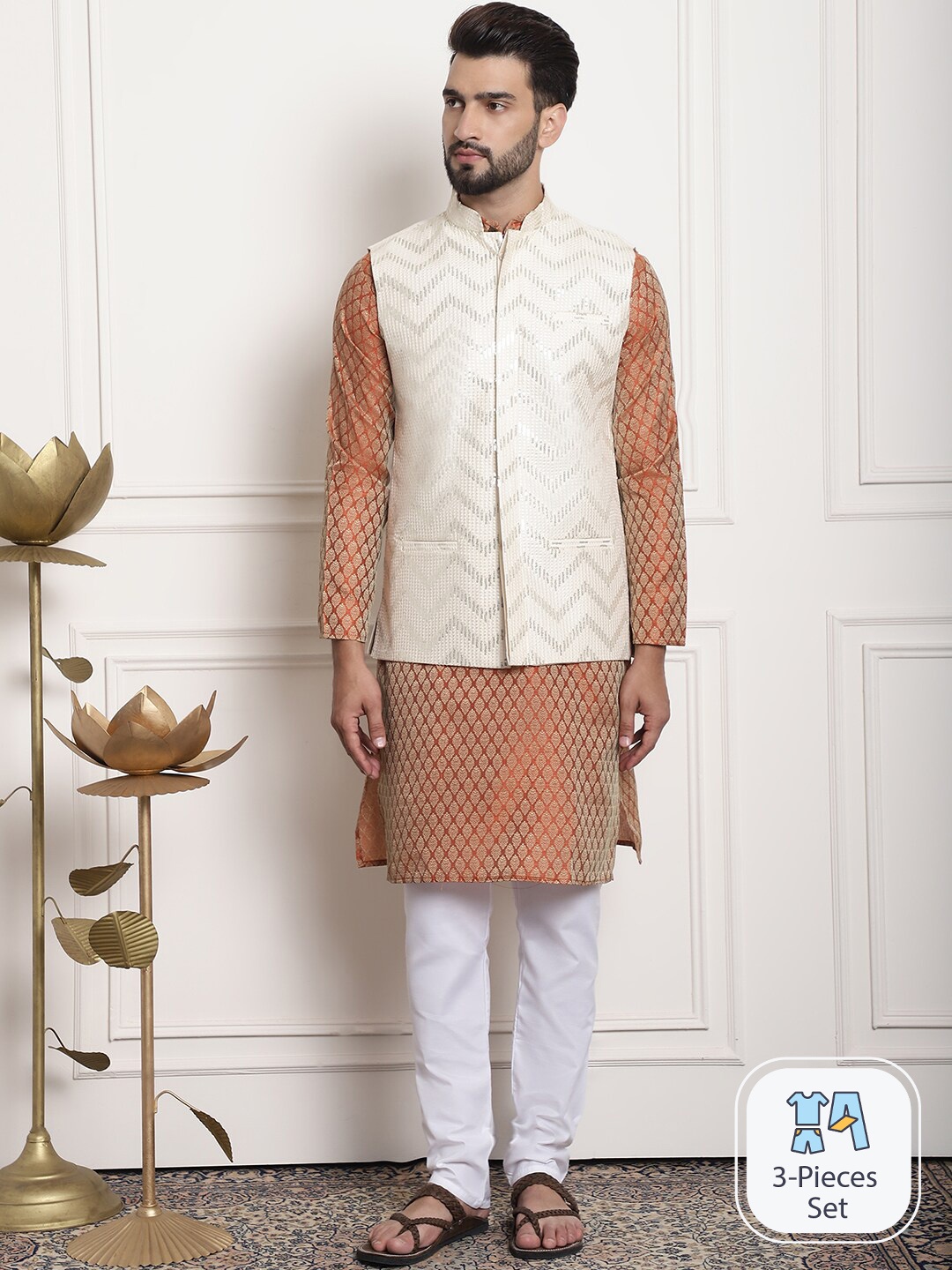 

SOJANYA Ethnic Motifs Woven Design Kurta With Churidar, Orange