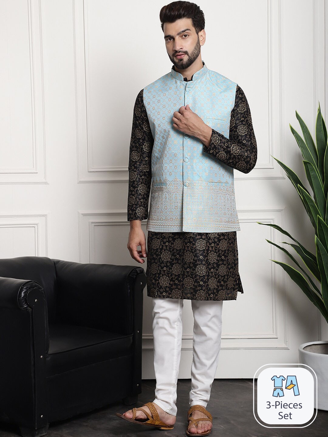 

SOJANYA Floral Printed Kurta With Churidar & Nehru Jacket, Black