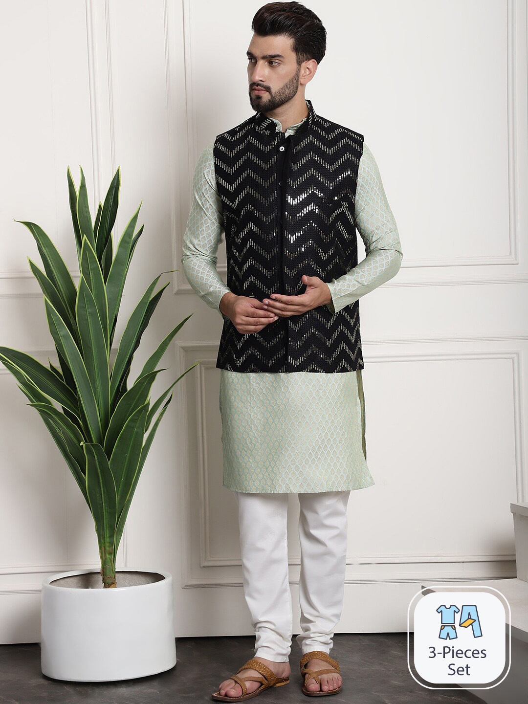 

SOJANYA Ethnic Motifs Woven Design Kurta With Churidar & Nehru Jacket, Green