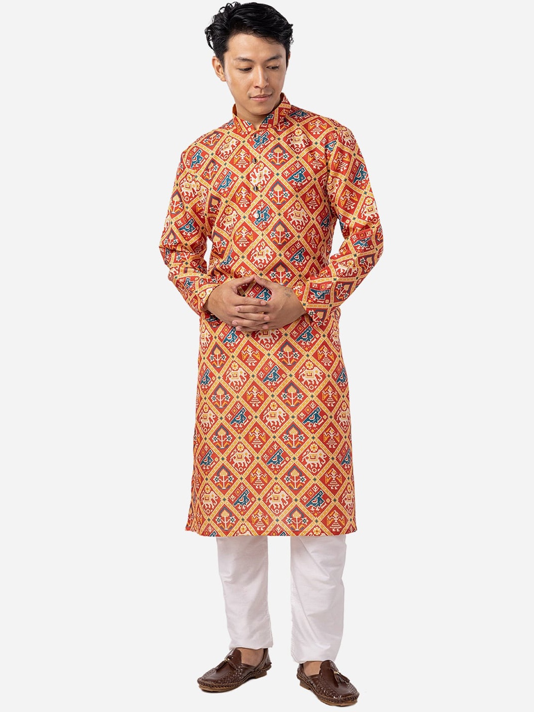 

THE KURTA COMPANY Ethnic Motifs Printed Mandarin Collar Straight Cotton Kurta, Red