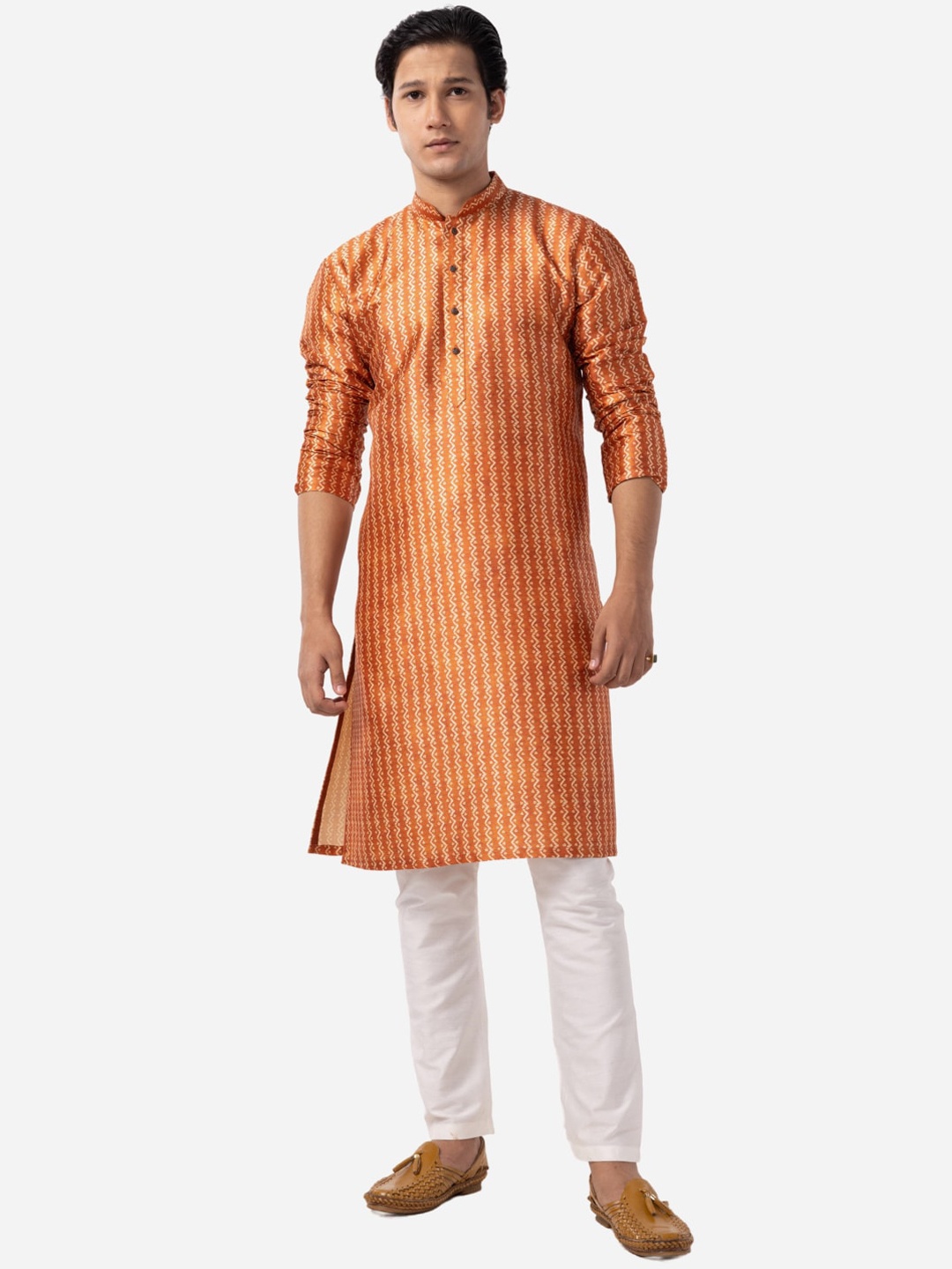 

THE KURTA COMPANY Striped Mandarin Collar Kurta, Brown