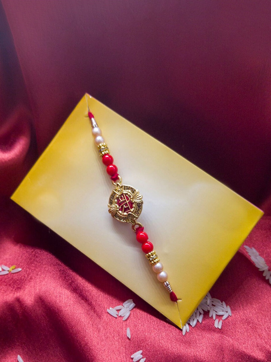 

CRAYTON Unisex Beaded Veer Rakhi, Gold