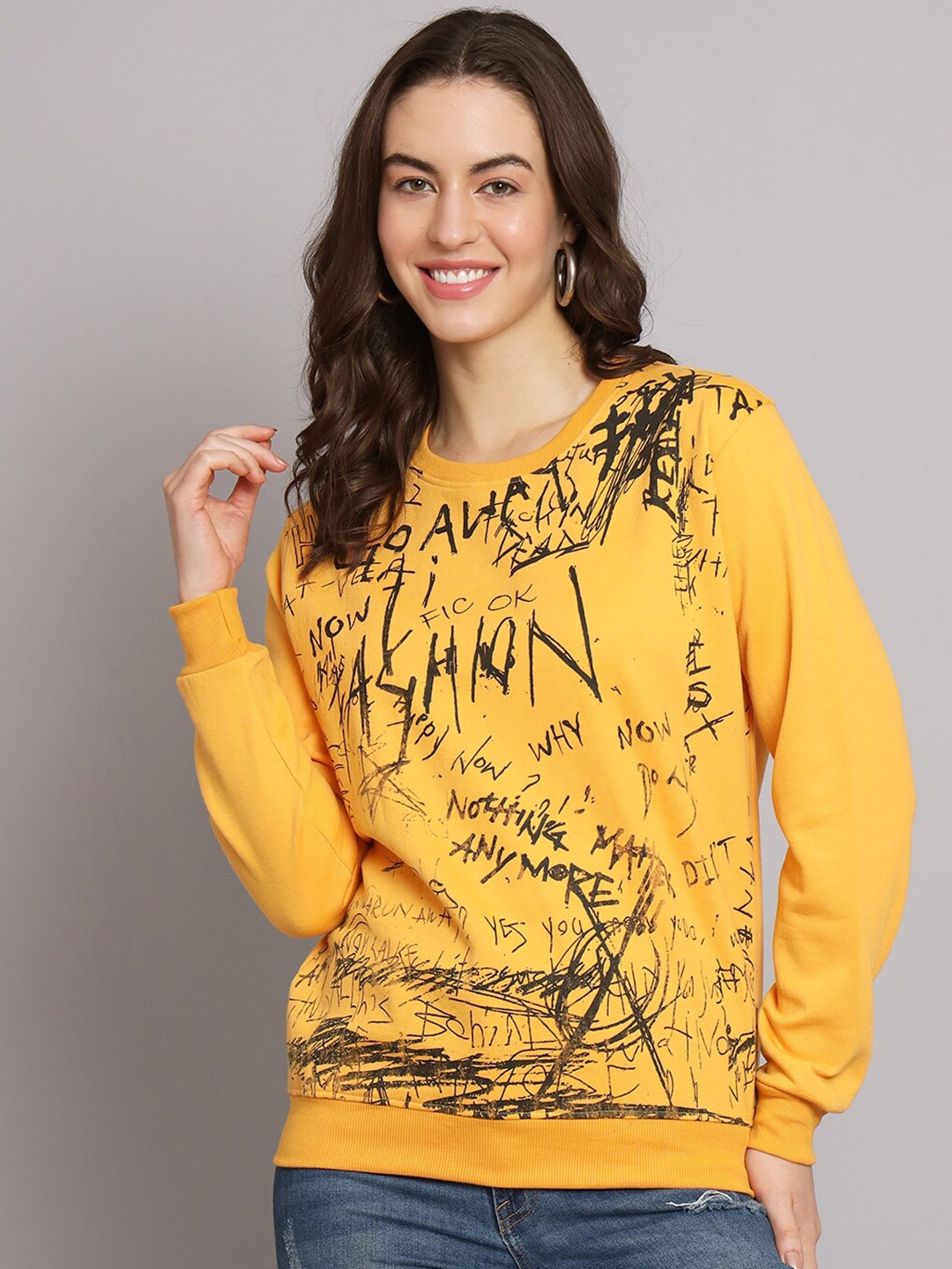 

Obaan Typography Printed Cotton Pullover, Yellow