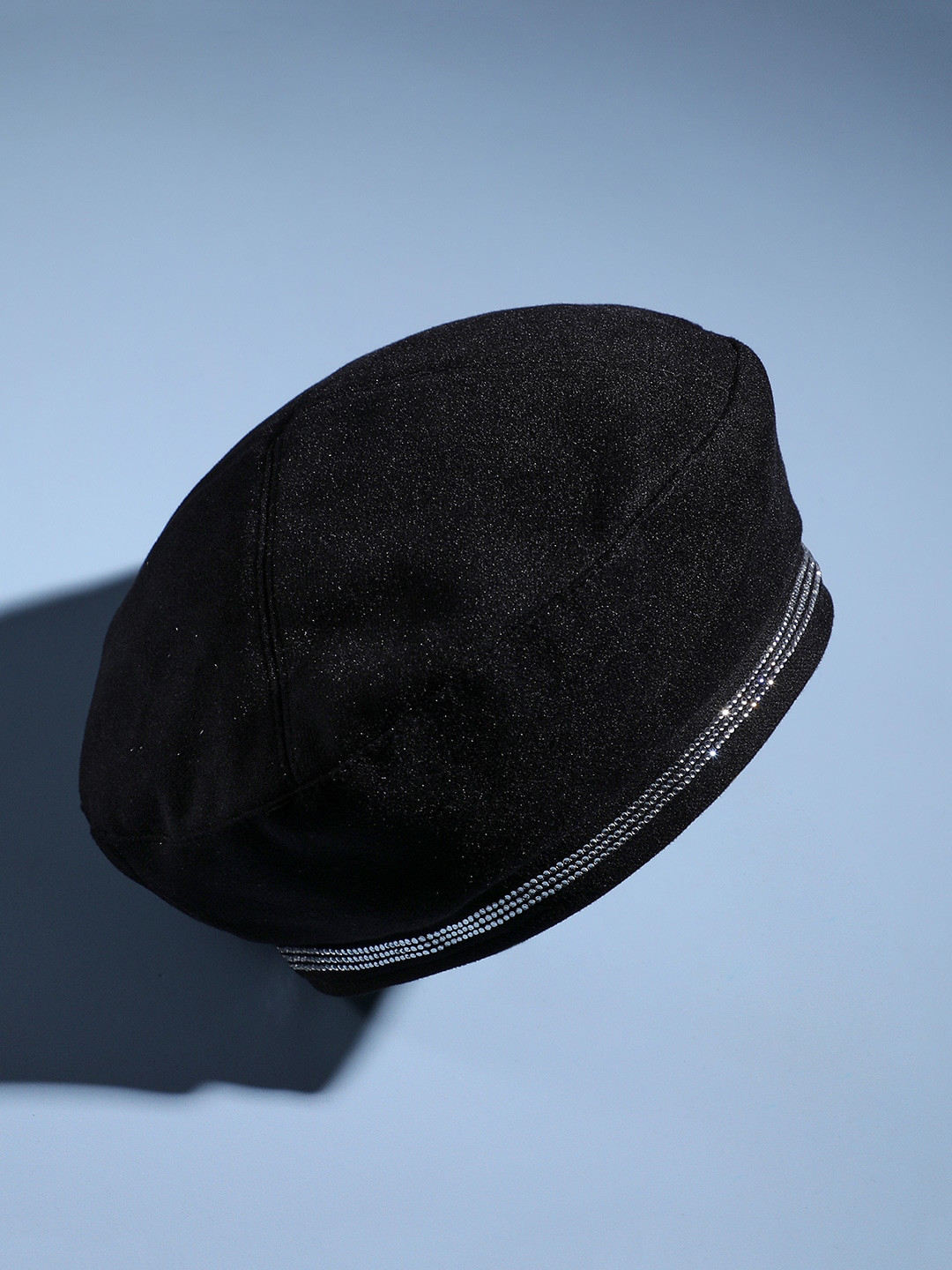 

HAUTE SAUCE by Campus Sutra Embellished Beret Hat, Black