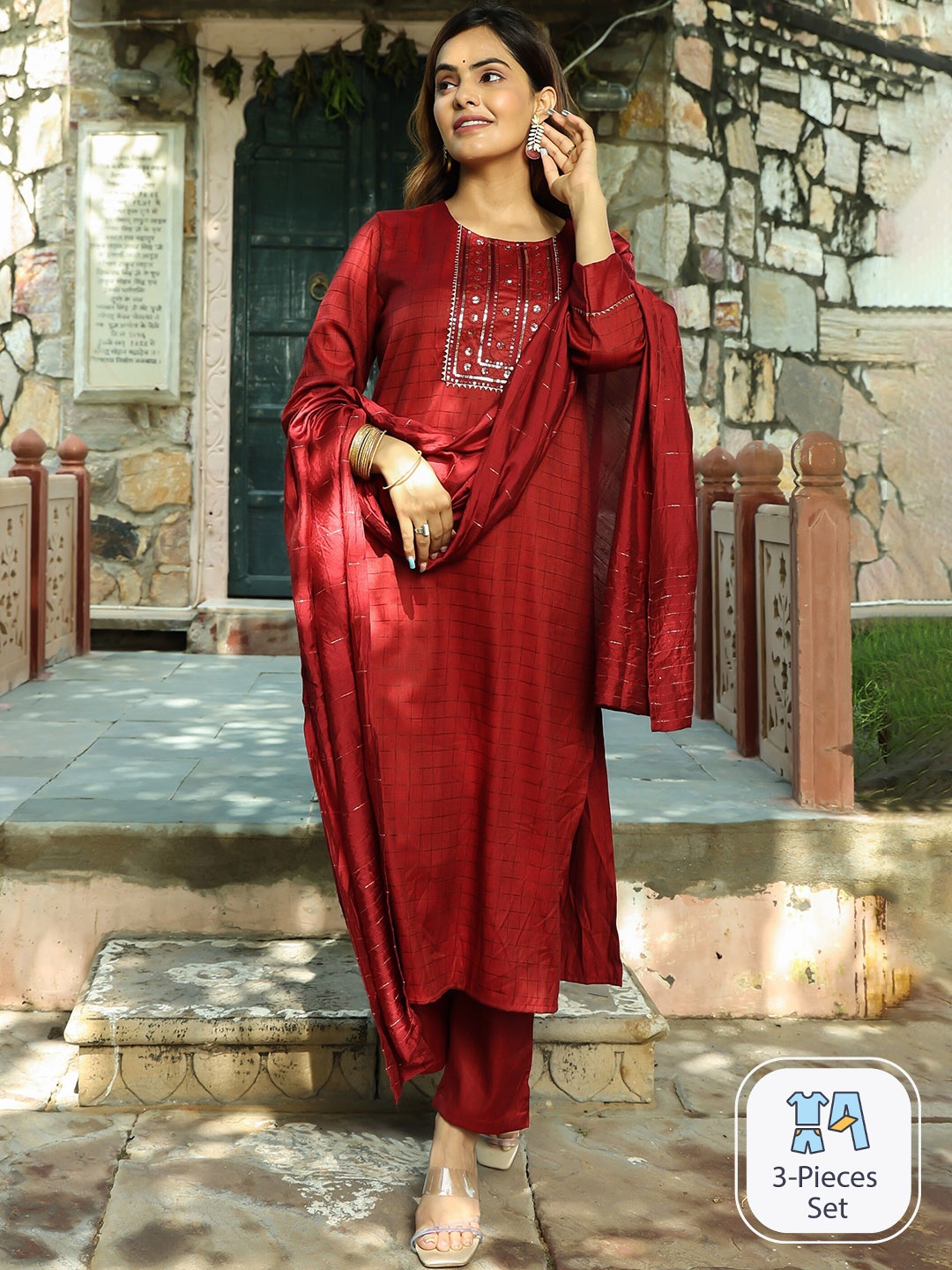 

misbis Checked Gotta Patti Detail Pure Cotton Kurta with Trousers & With Dupatta, Maroon