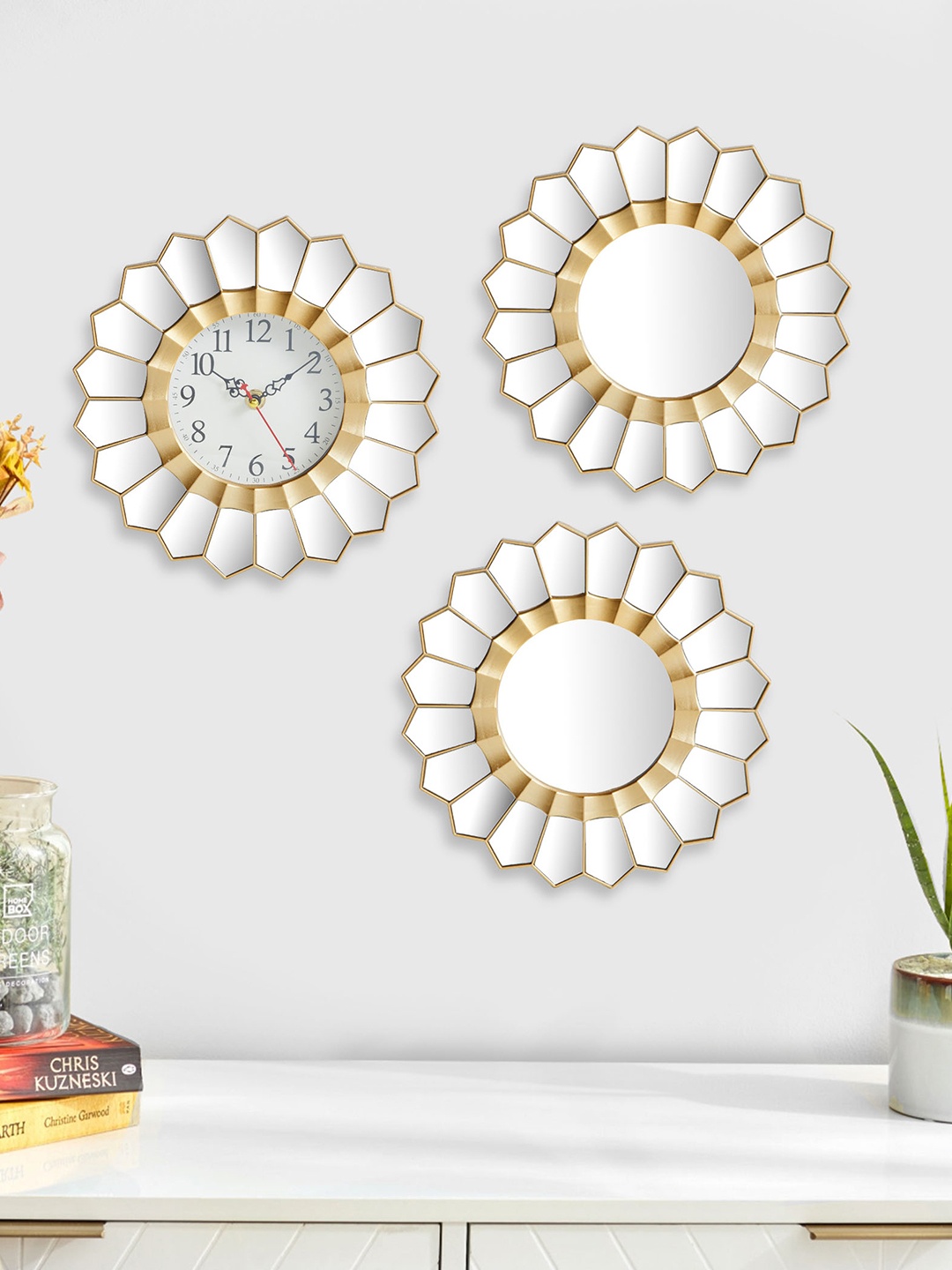 

Home Centre Corvus Gold Toned & White 3 Pieces Decorative Clock & Mirror Set