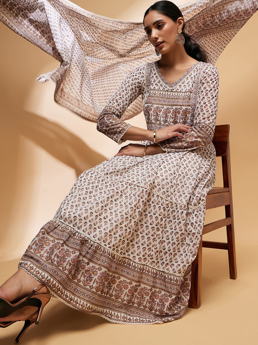 

all about you Ethnic Motifs Printed Kurta With Trousers & Dupatta, Brown