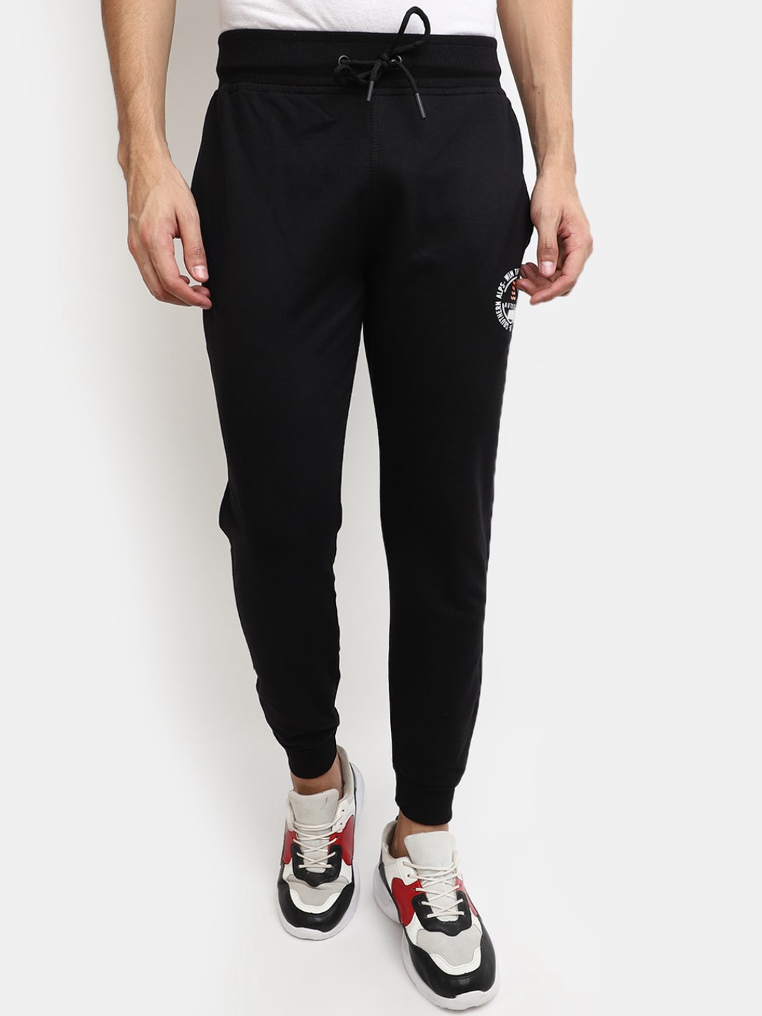 

V-Mart Men Regular Fit Mid-Rise Joggers, Black