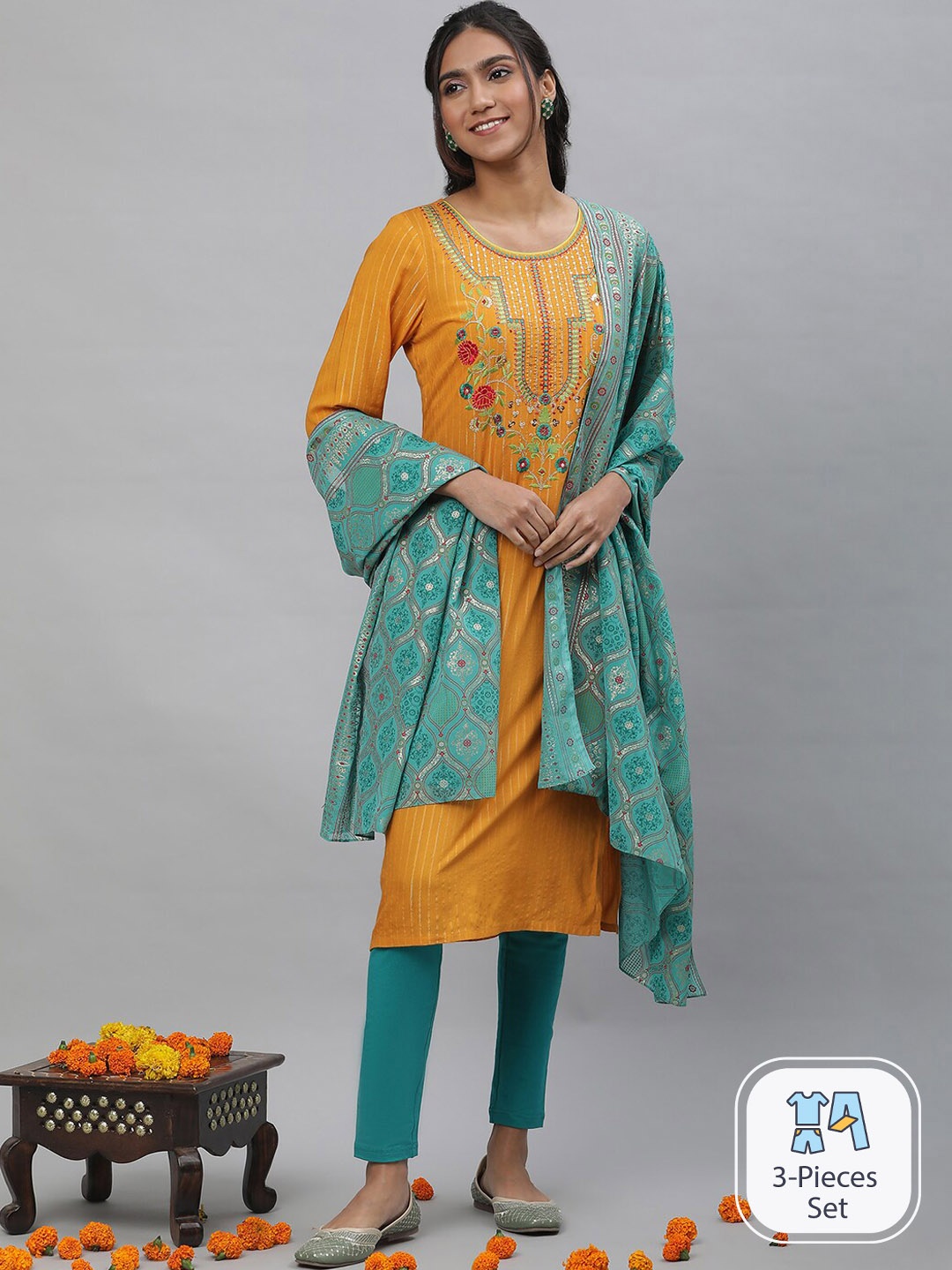 

AURELIA Floral Embroidered Round Neck Sequins Kurta, Yellow