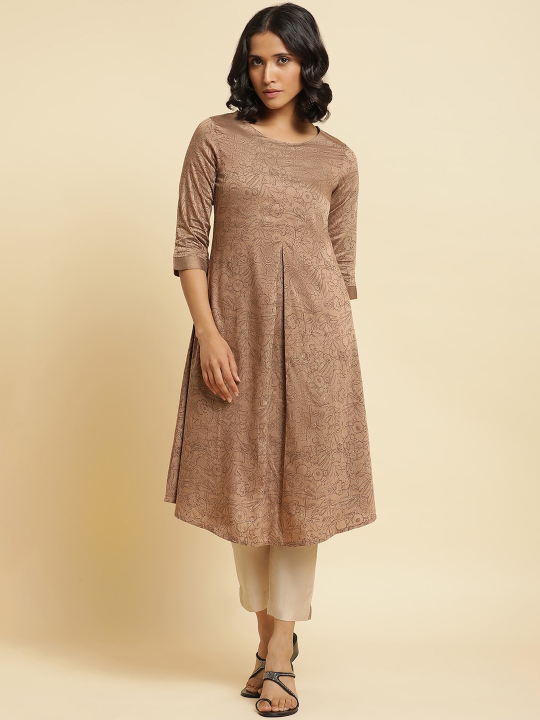 

W Brown Floral Printed Regular Kurta with Trousers