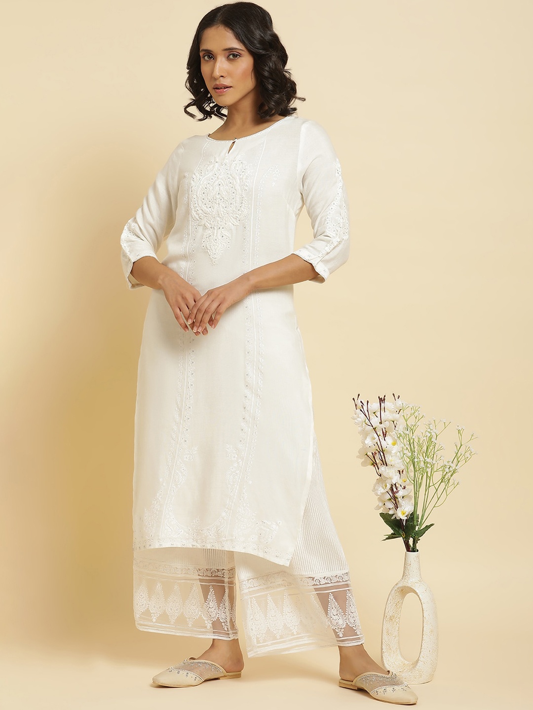 

W Floral Embroidered Regular Kurta With Trousers, White