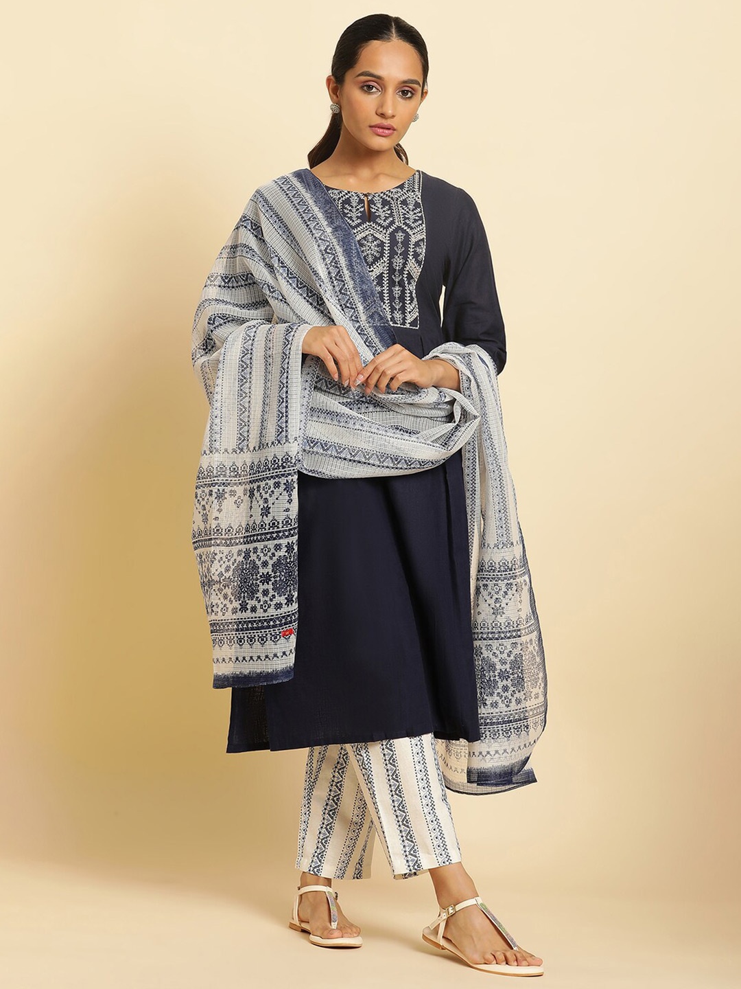 

W Ethnic Motifs Printed Dupatta, Off white