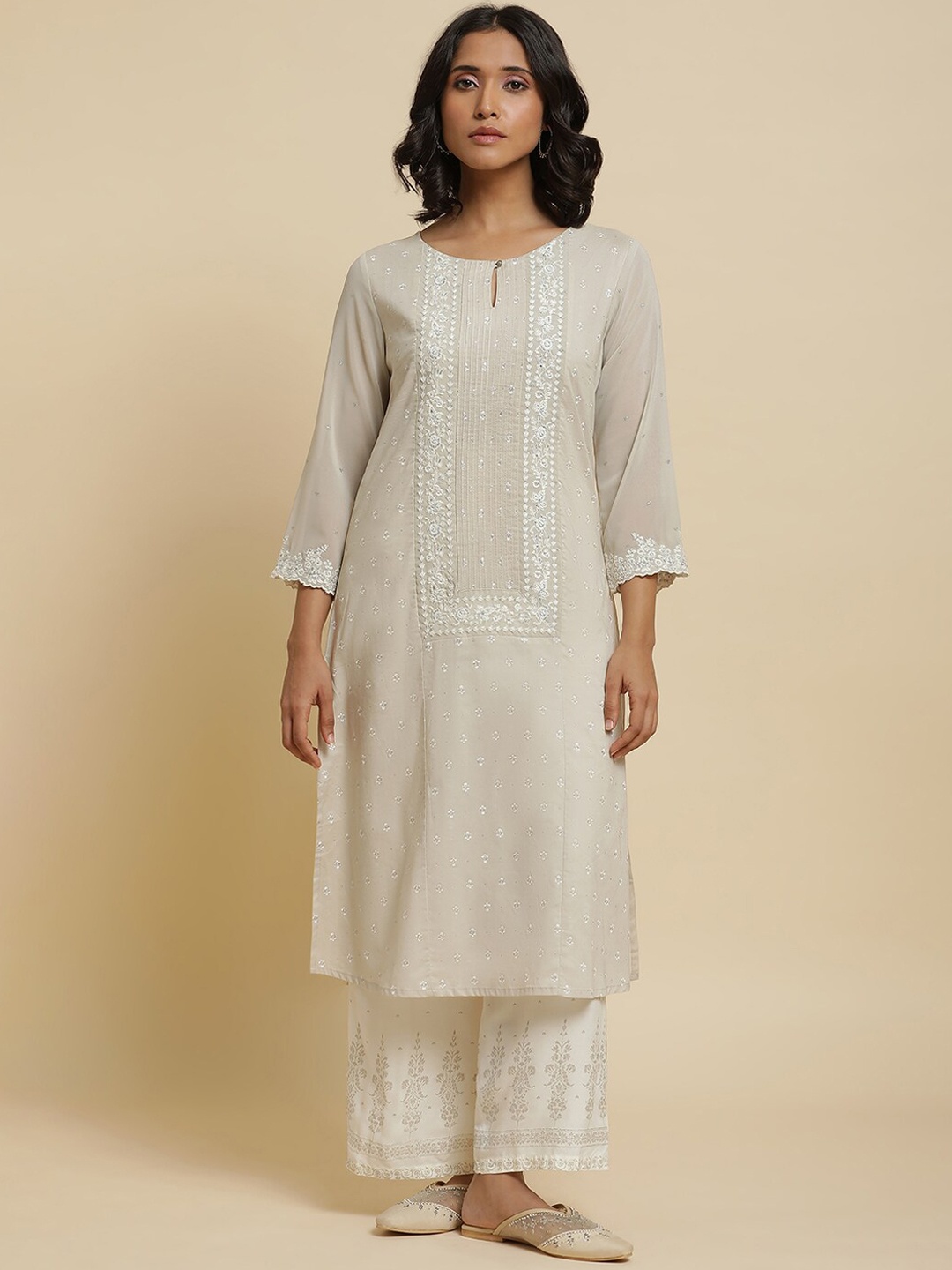 

W Women Floral Embroidered Regular Pure Cotton Kurta With Palazzos, Grey