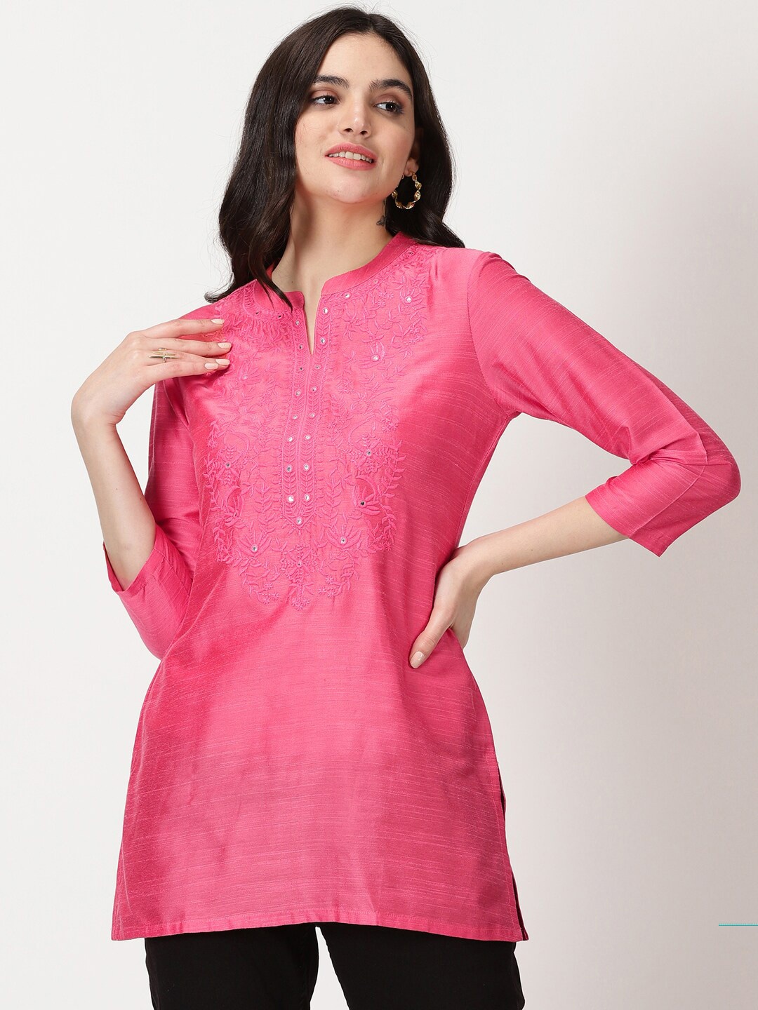 

Saffron Threads Floral Embroidered Straight Kurti, Pink