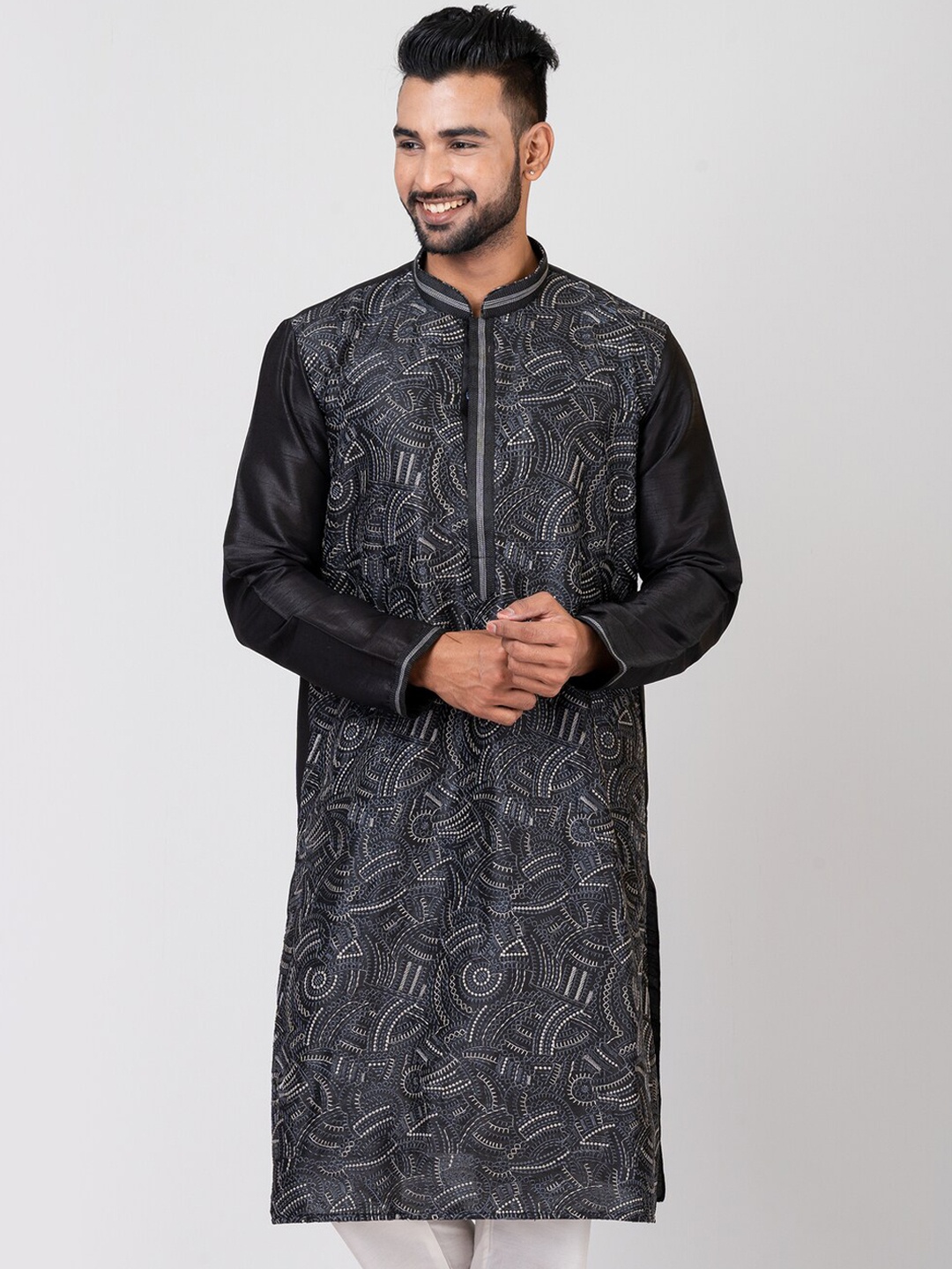 

HU - Handcrafted Uniquely Embroidered Mandarin Collar Straight Kurta, Black