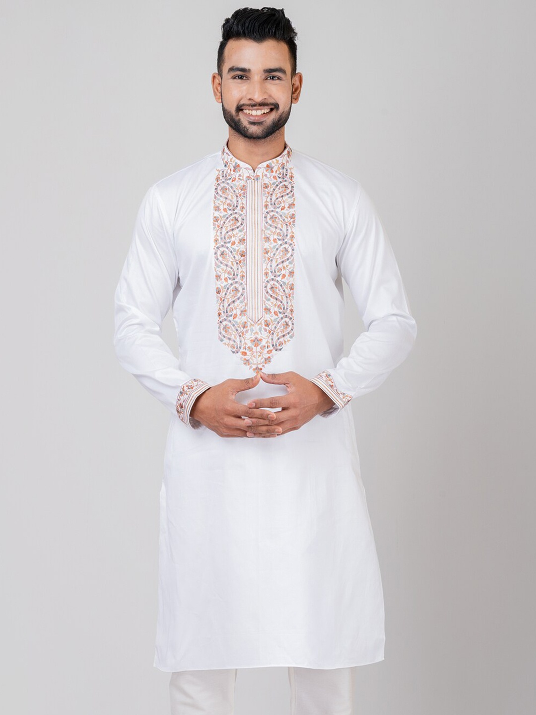 

HU - Handcrafted Uniquely Paisley Printed Cotton Silk Straight Kurta, Off white