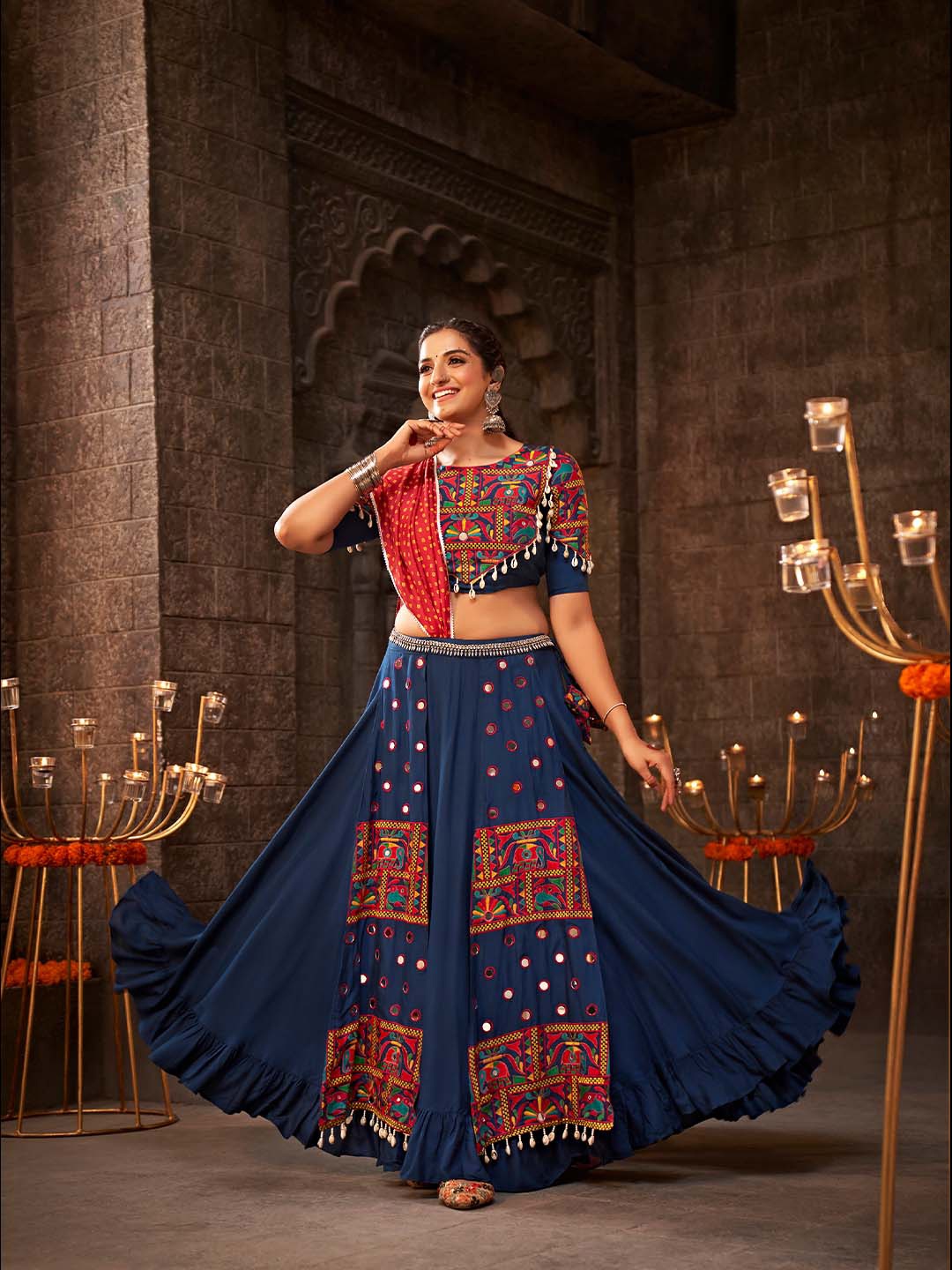 

SHUBHKALA Ethnic Motif Embroidered Ready to Wear Lehenga & Unstitched Blouse With Dupatta, Blue