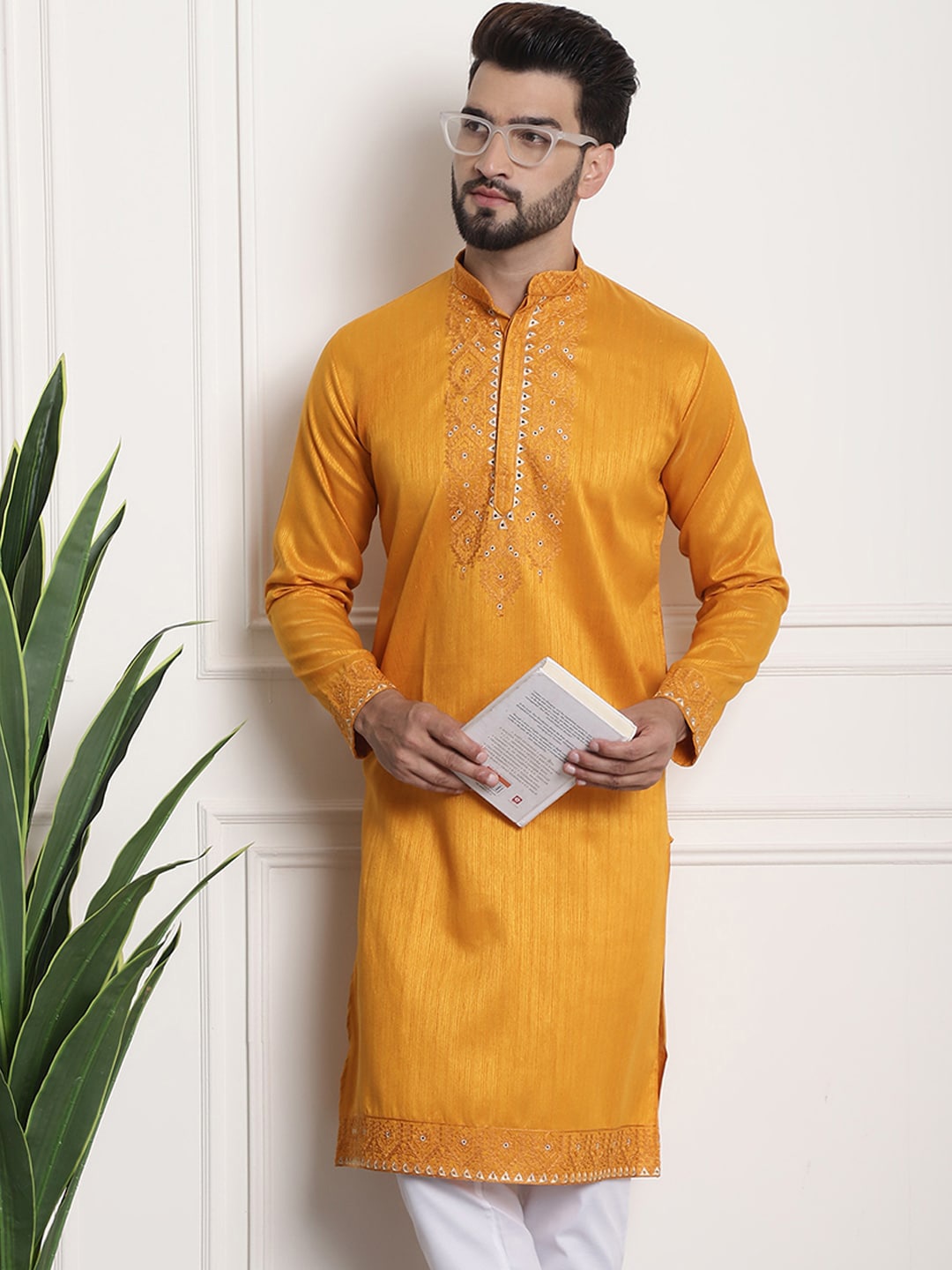 

SOJANYA Ethnic Motifs Yoke Design Thread Work Kurta, Mustard