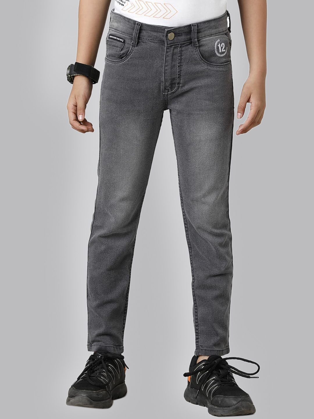 

UNDER FOURTEEN ONLY Boys Clean Look Slim Fit Heavy Fade Jeans, Grey