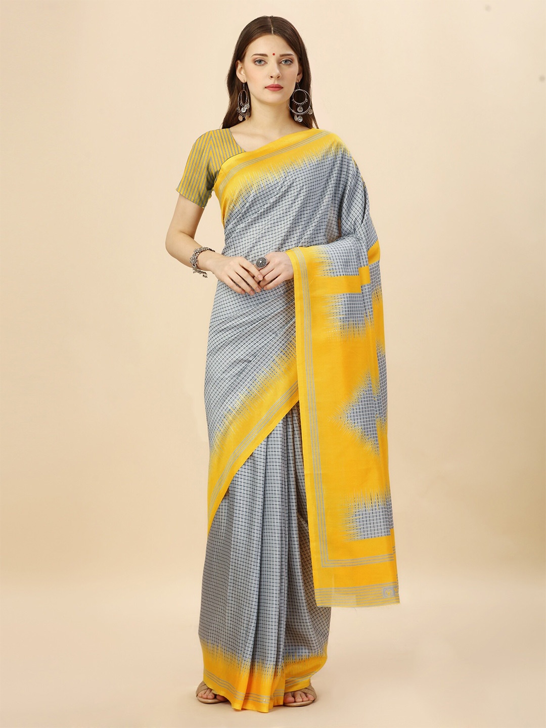 

VIMLA Geometric Printed Mysore Silk Saree, Gold