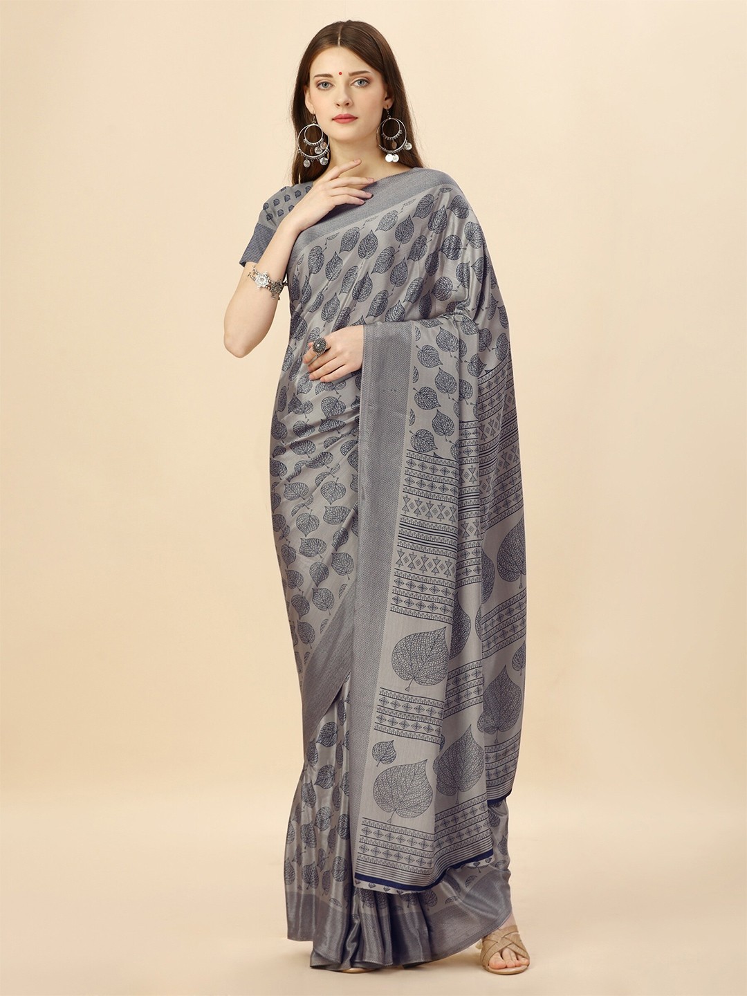 

VIMLA Ethnic Motifs Printed Saree, Cream