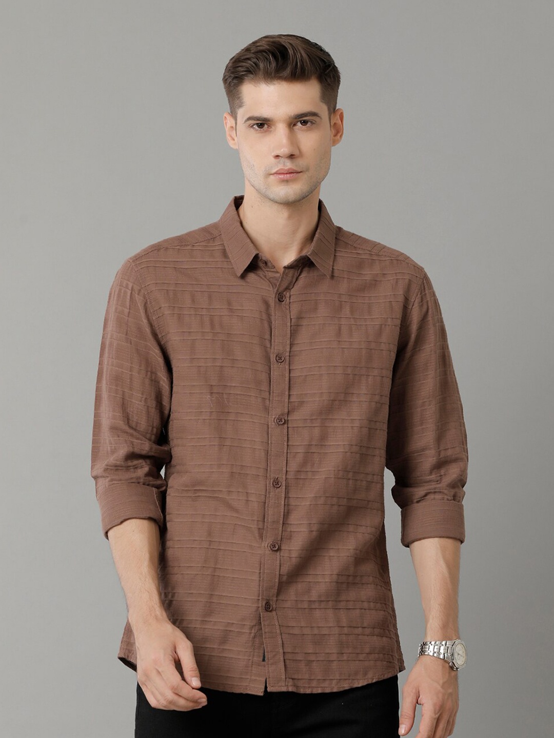 

Voi Jeans Pure Cotton Slim Fit Opaque Casual Shirt, Brown