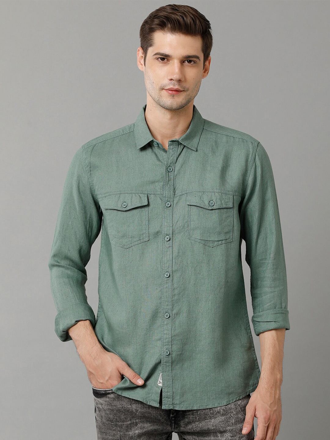 

Voi Jeans Men Green Slim Fit Opaque Casual Shirt