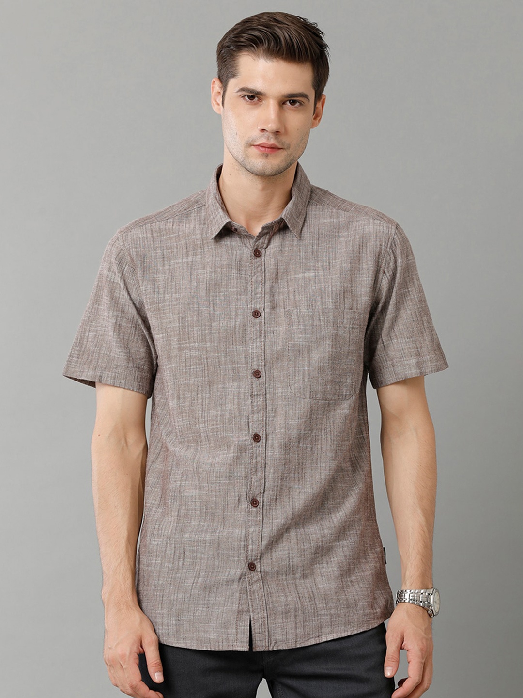

Voi Jeans Slim Fit Opaque Pure Cotton Casual Shirt, Brown