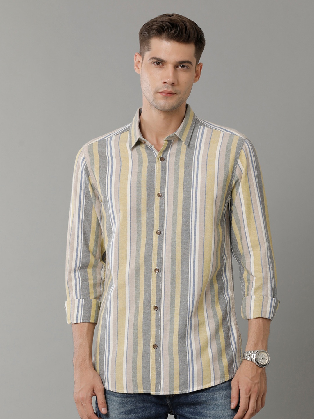 

Voi Jeans Slim Fit Opaque Striped Pure Cotton Casual Shirt, Yellow