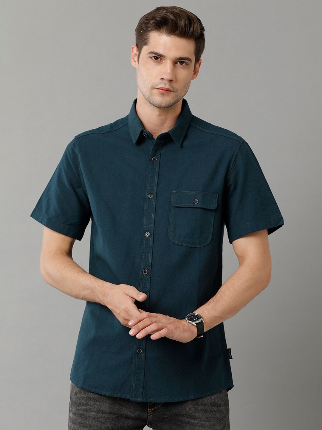 

Voi Jeans Slim Fit Pure Cotton Casual Shirt, Green