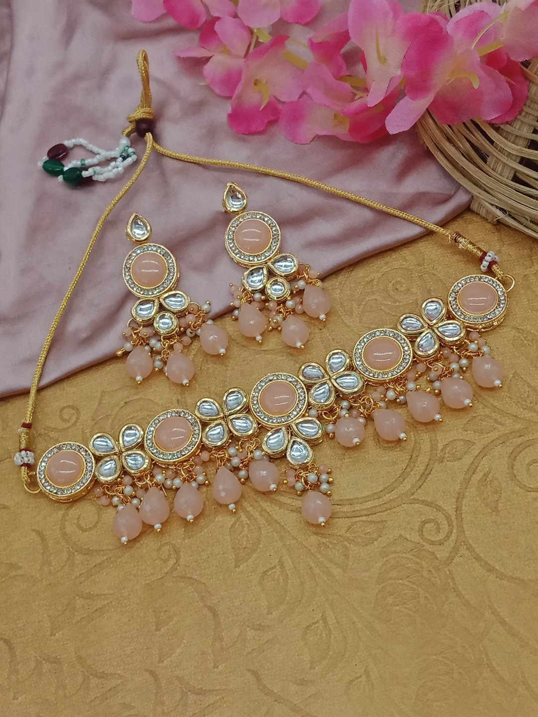 

AASHISH IMITATION Gold-Plated Kundan Studded Choker Necklace & Earrings