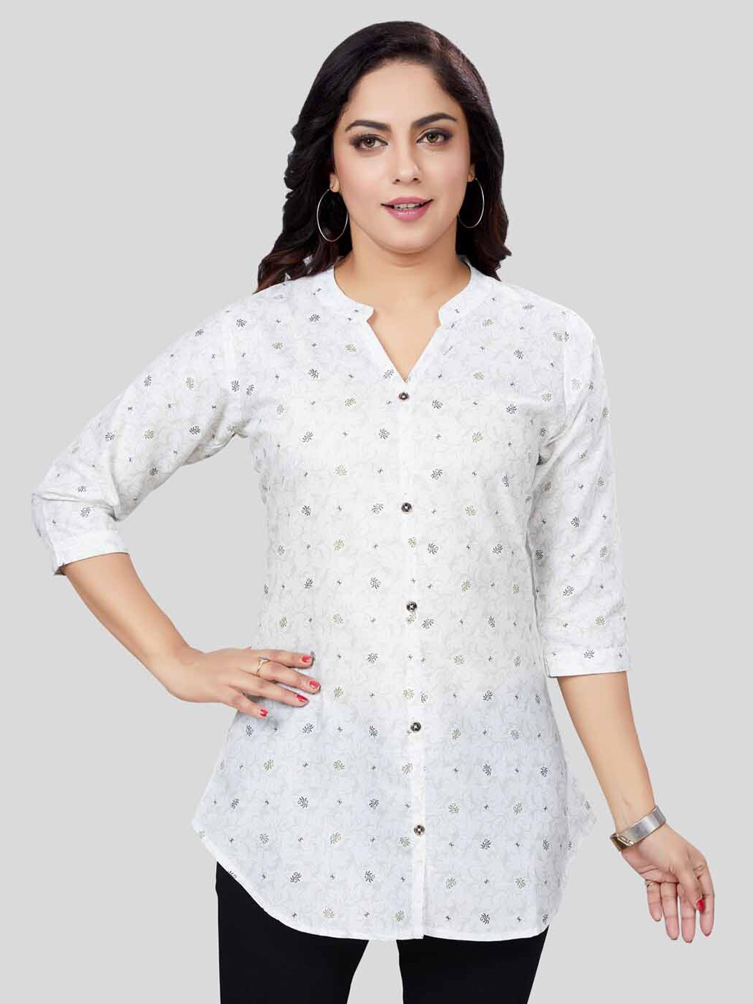 

Saree Swarg Floral Printed Manadrin Collar Kurti, Off white