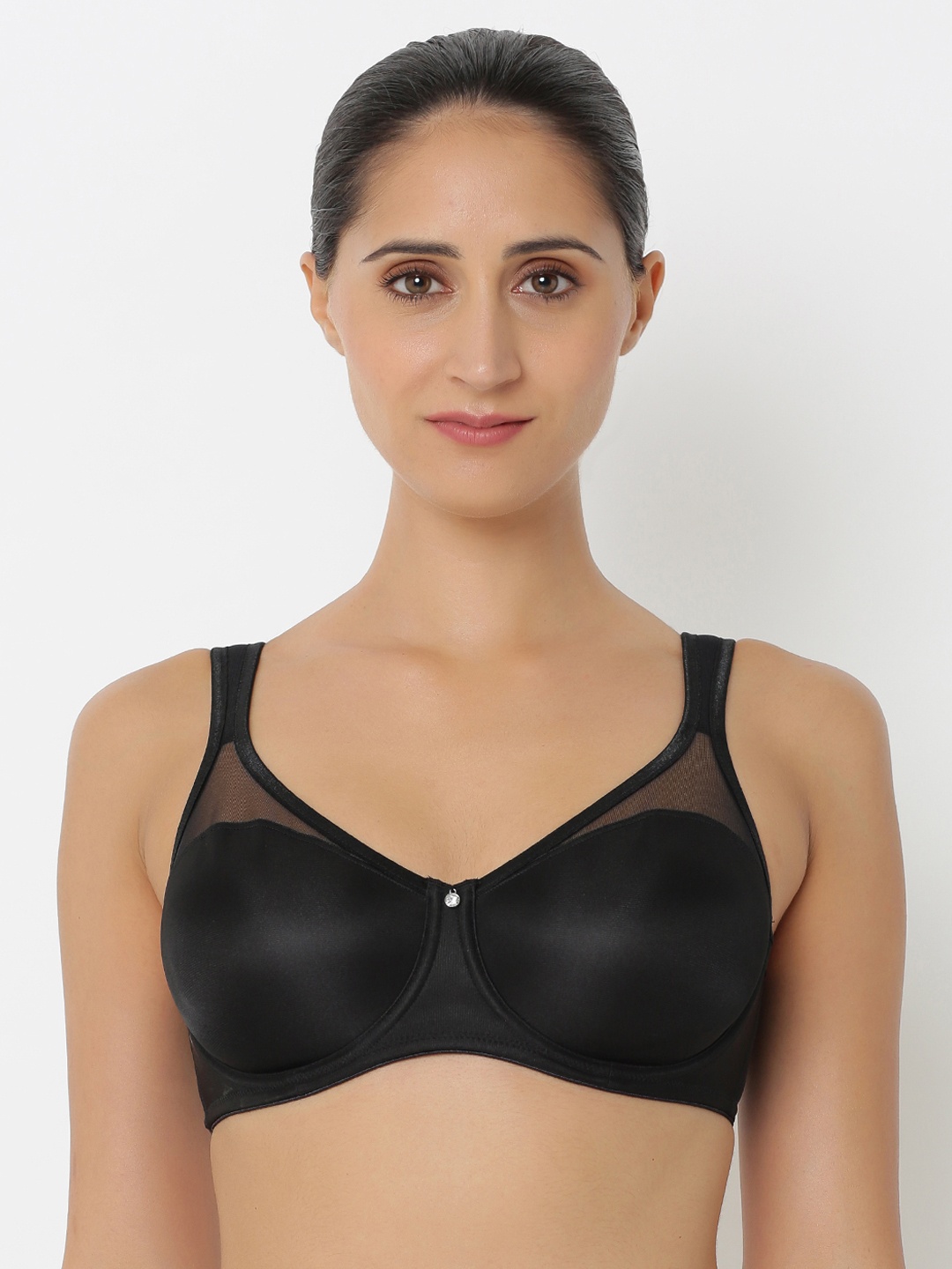 

Triumph Minimizer 121 Wired Non Padded Comfortable High Support Big Cup Bra, Black