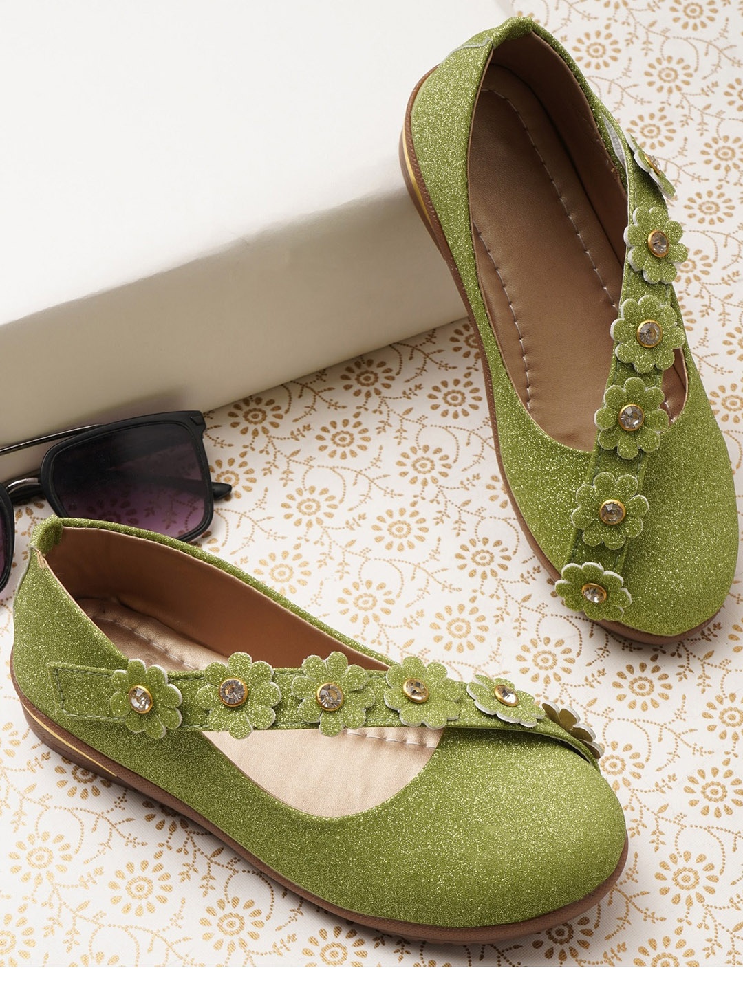 

BAESD Girls Embellished Party Ballerinas, Green